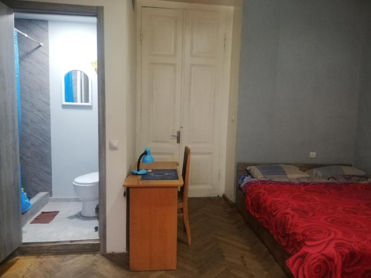 Eka'S Apartment On Marjanishvili Tbilisi Eksteriør bilde